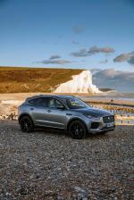 Jaguar E-Pace R-Dynamic P300 AWD 2017 года (UK)